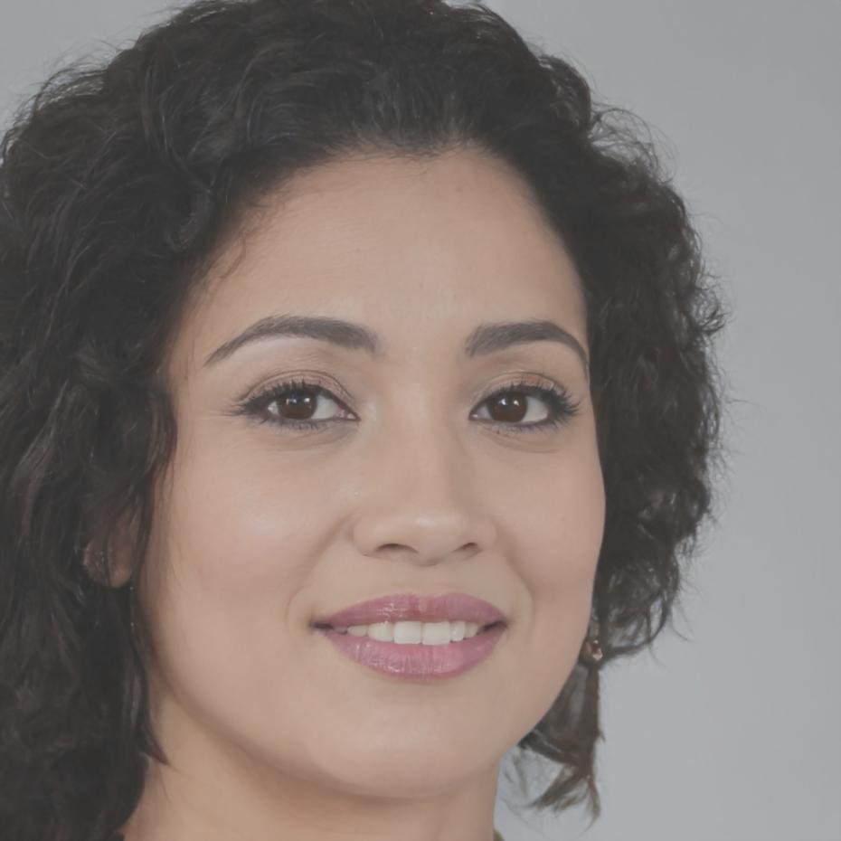 Inès Jolivet, directrice administrative